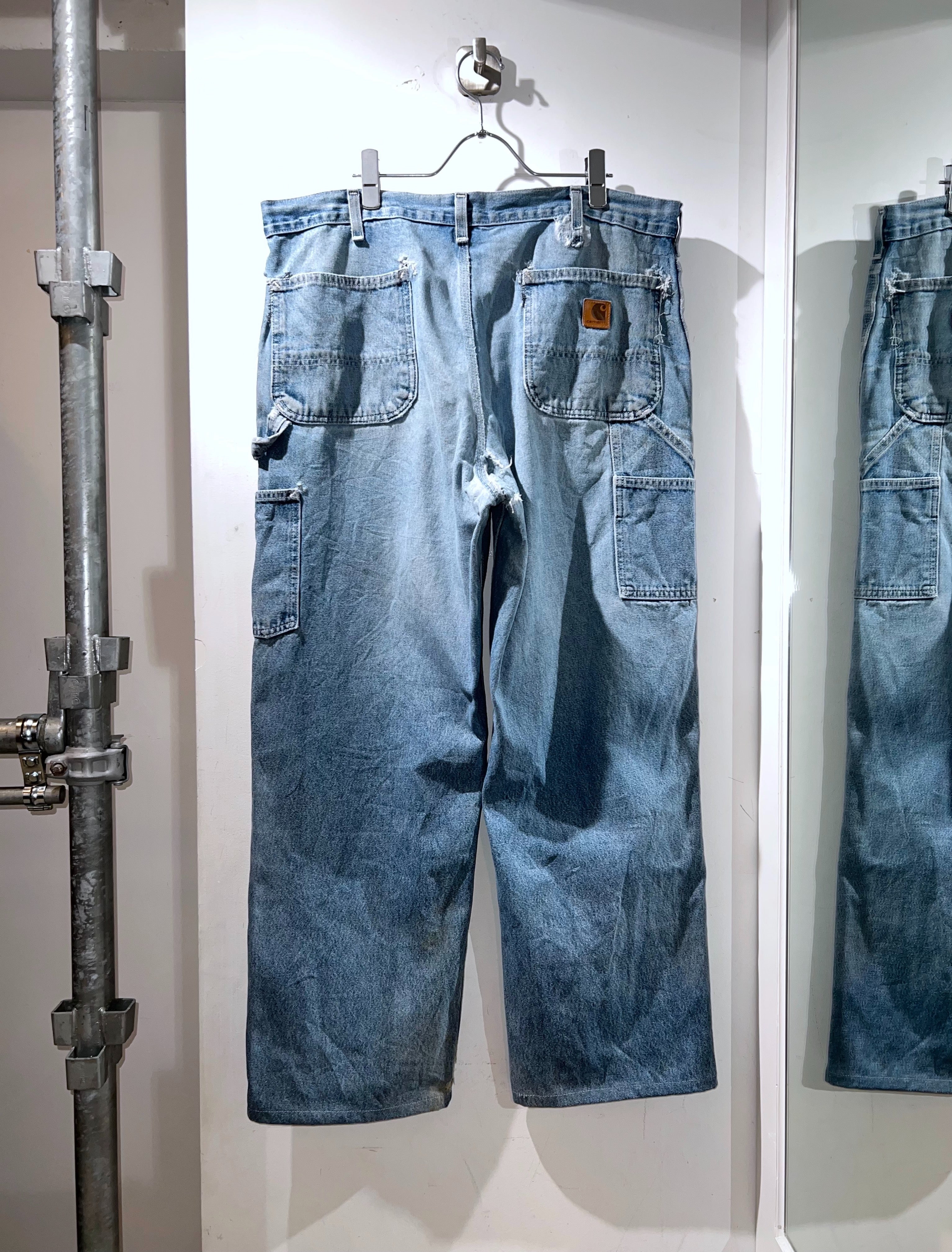 雰囲気⭕️Carhartt デニムペインターパンツ ペンキ飛び ダメージ 雰囲気⭕️Carhartt デニムペインターパンツ ペンキ飛び