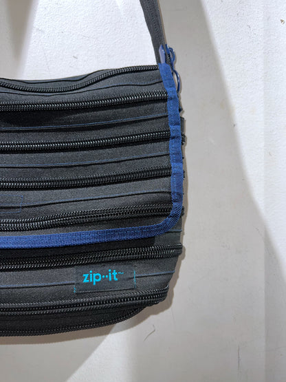 Zip-it Geometric Shoulder Bag
