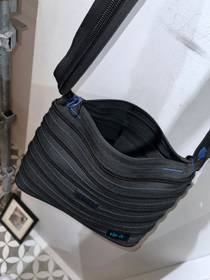 Zip-it Geometric Shoulder Bag