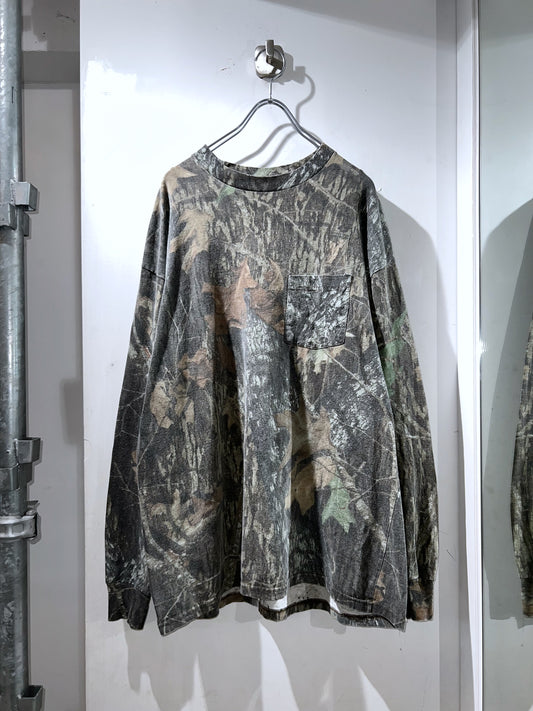 Jerseys Outdoors Real Tree Camp L/S Pocket Tee