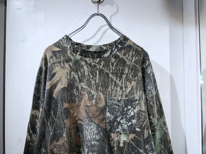 Jerseys Outdoors Real Tree Camp L/S Pocket Tee