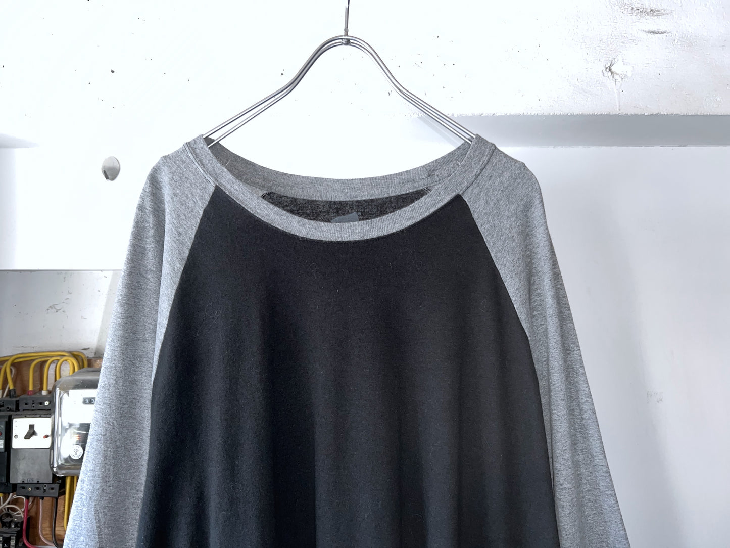 Hanes X-Temp Oversized Raglan Longsleeve Tee