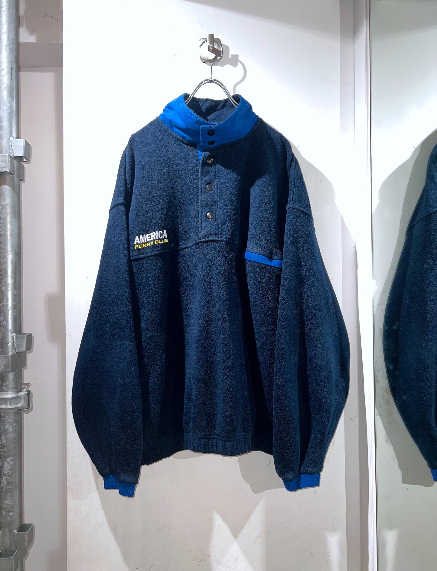 Perry Ellis Polar Fleece Pullover