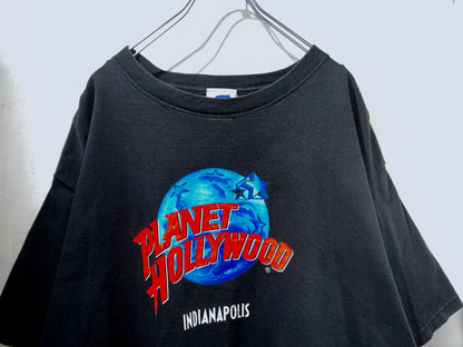 90s Vintage Planet Hollywood Printed T-shirt