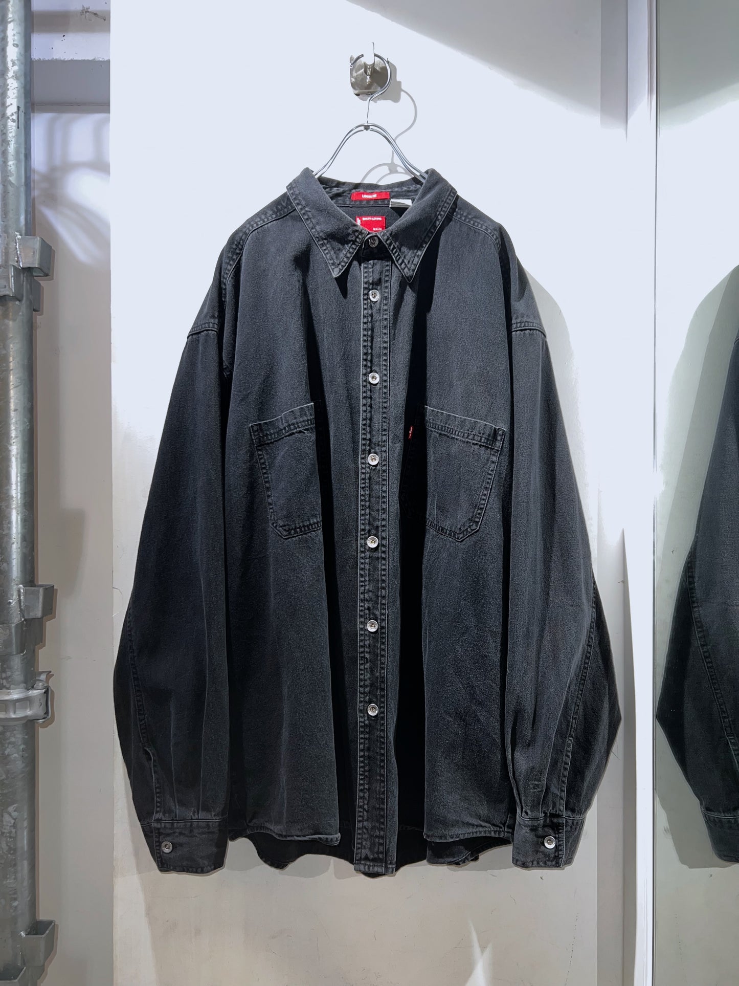 Levi's Loose Fit Denim Shirt