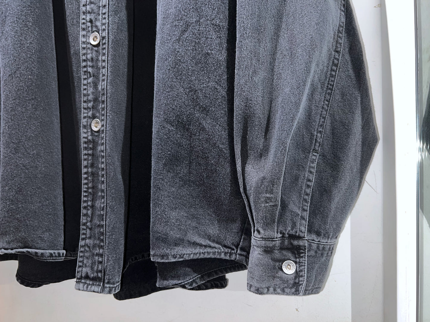 Levi's Loose Fit Denim Shirt