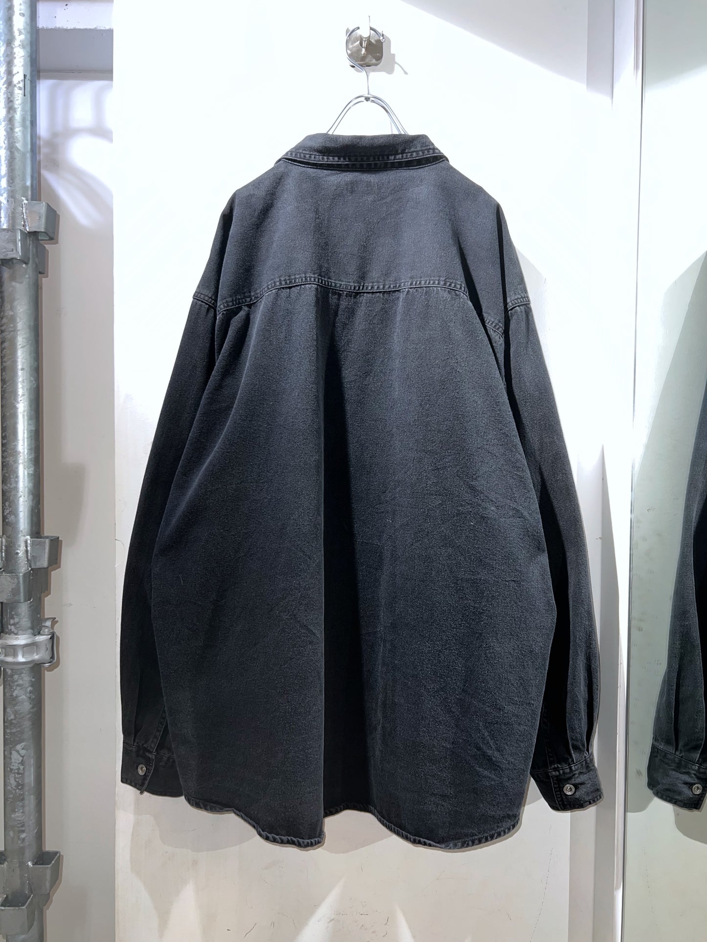 Levi's Loose Fit Denim Shirt