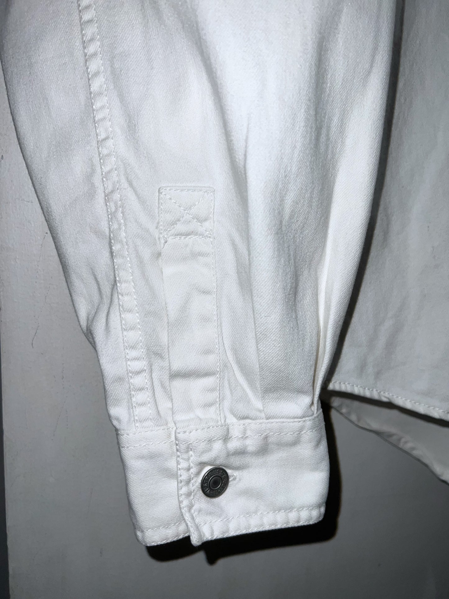 90s Levi's White Jeans Shirt