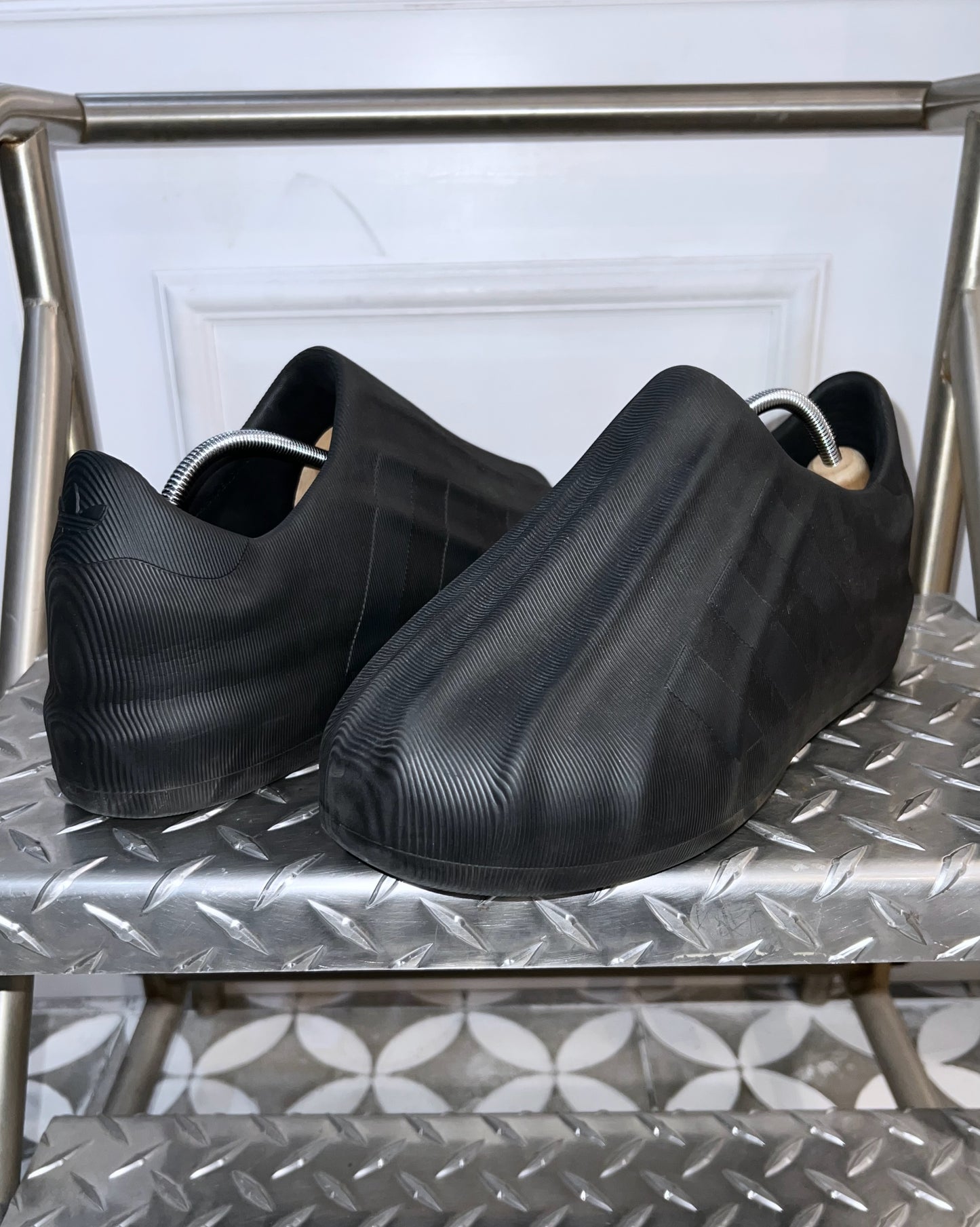 adiFOM Superstar Triple Black