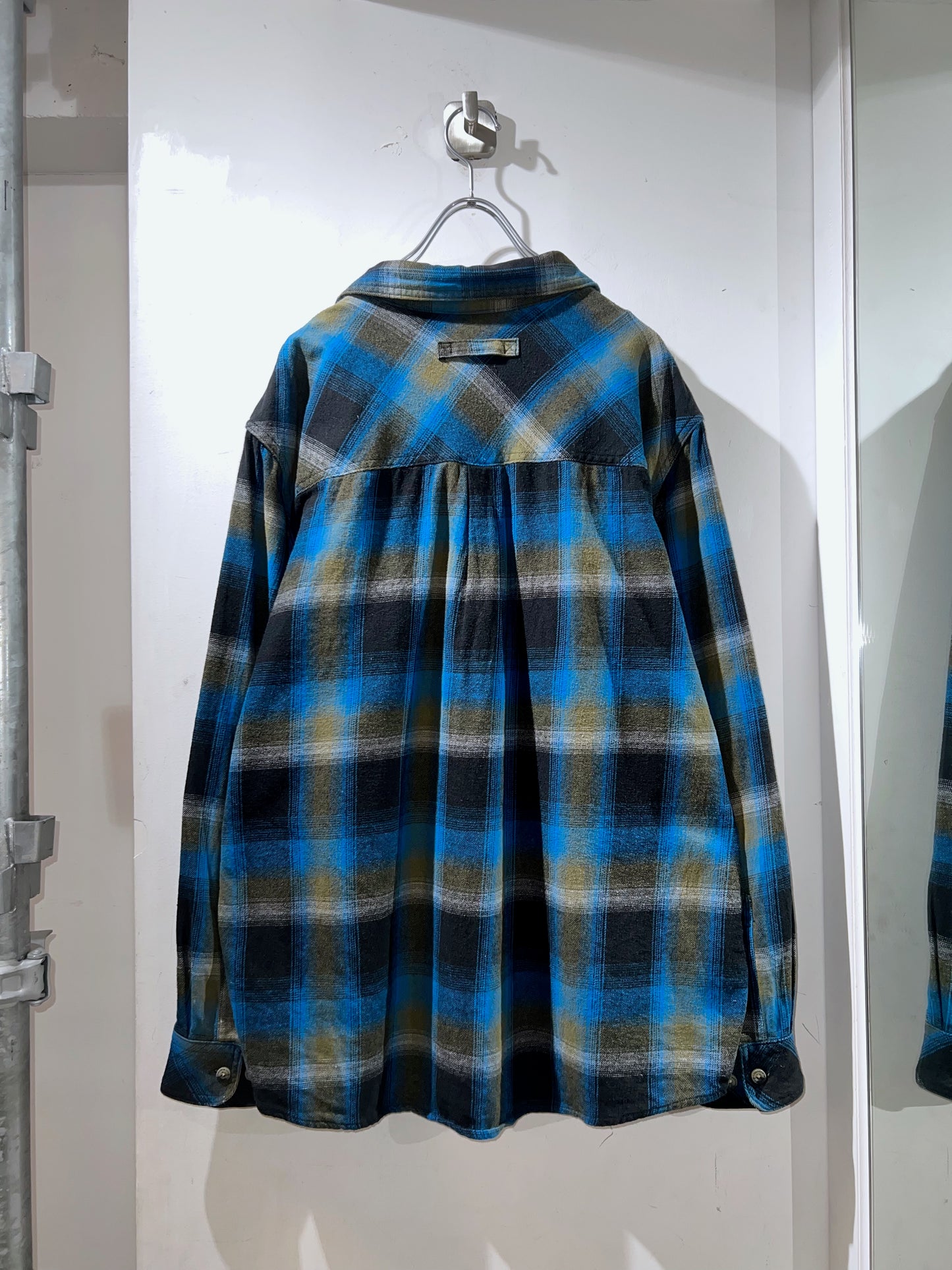 Legendary Whitetails Buck Camp Cotton Ombre Shirt