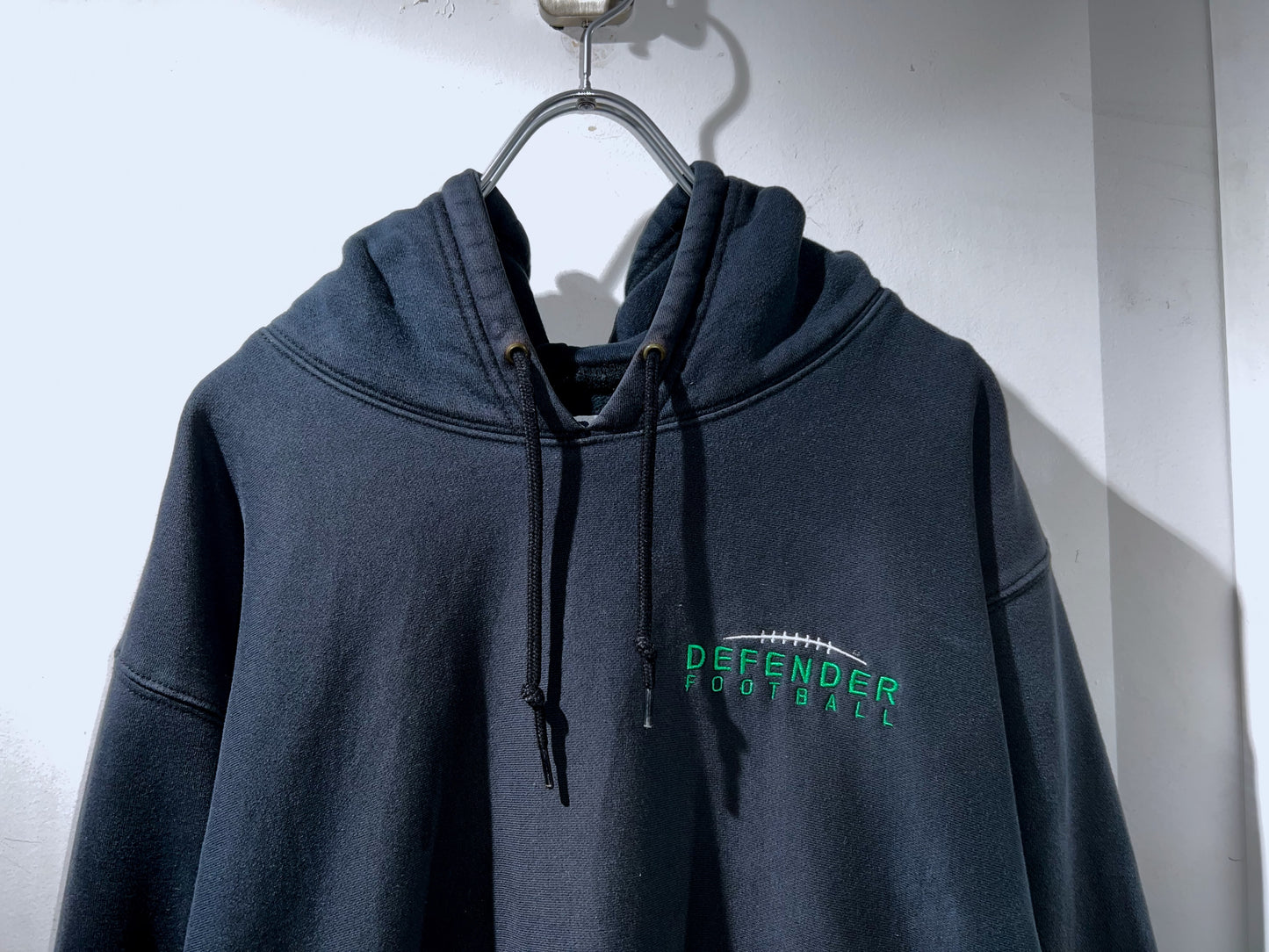 00's Defender Football Houndred 42 Hoodie