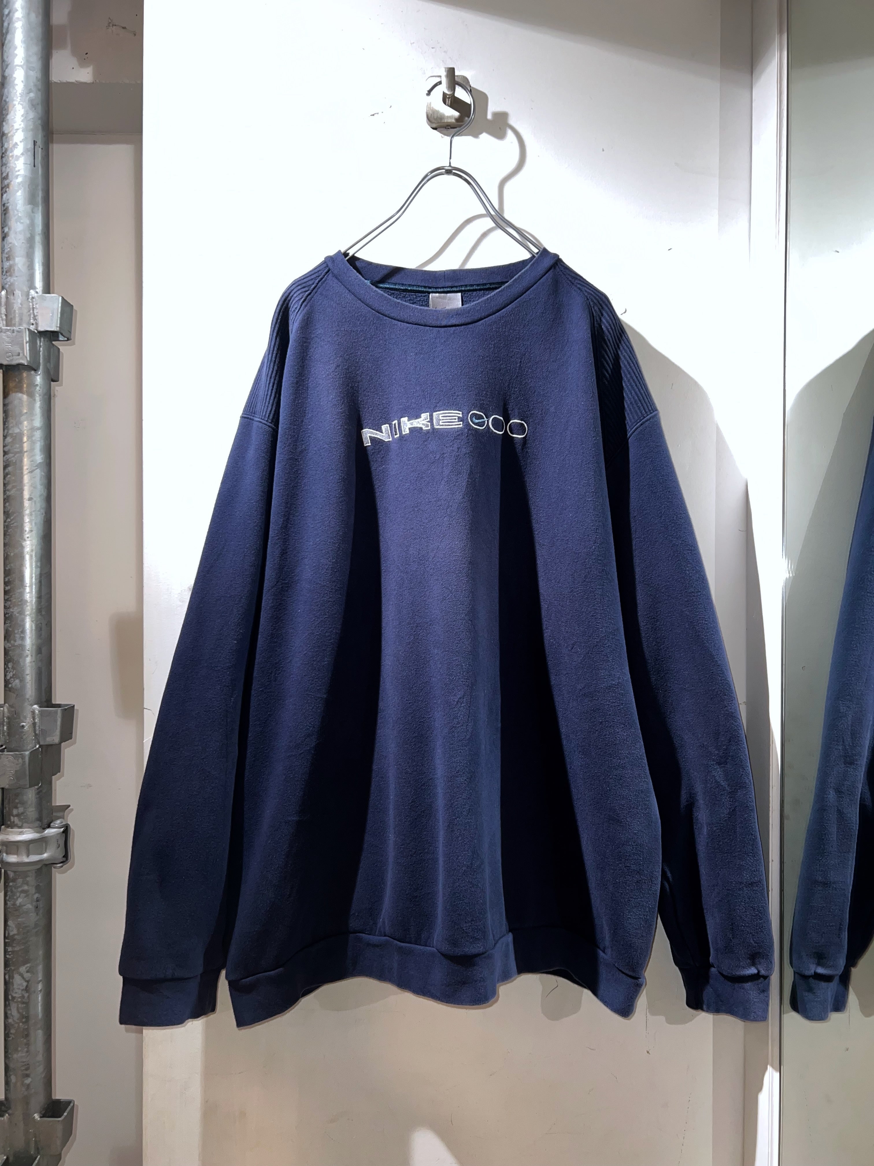 00s NIKE Crewneck Sweatshirt – BUSINESS AS USUAL