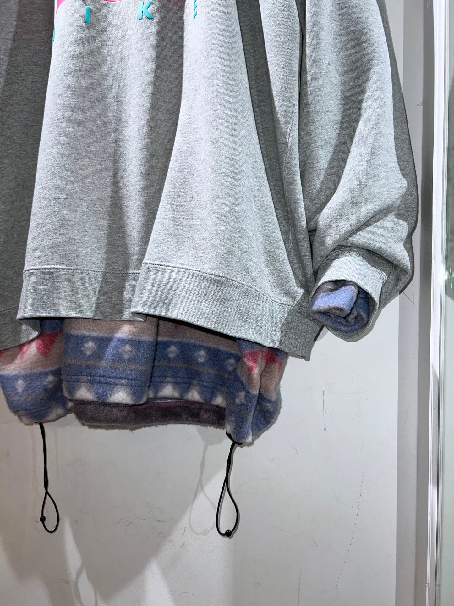 Old Design Fleece Pullover