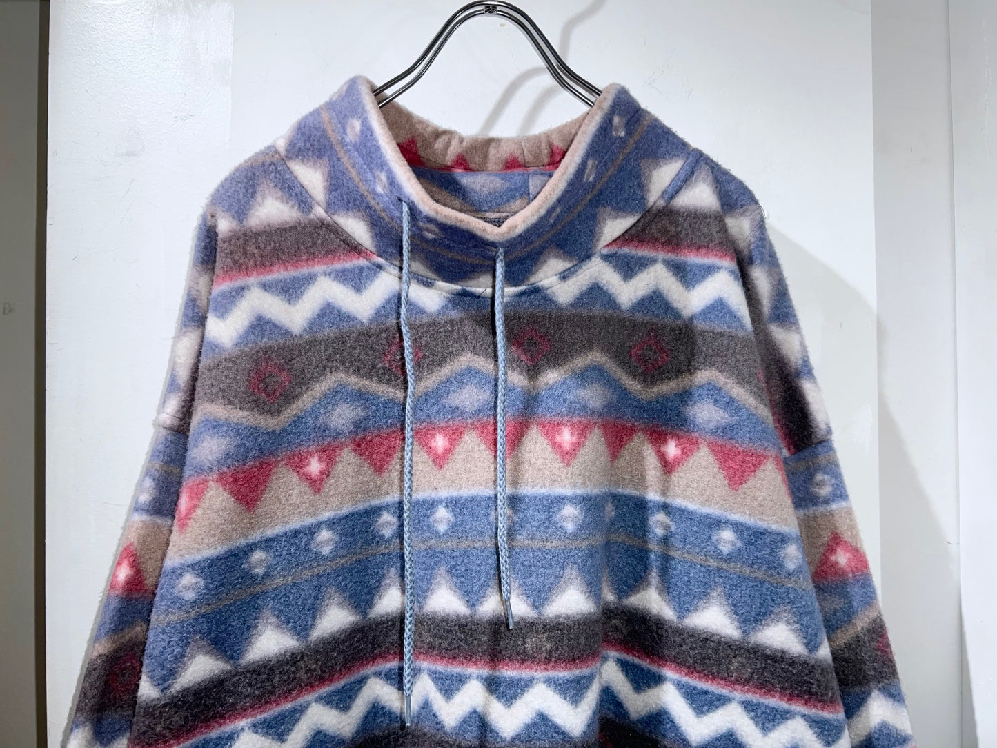 Old Design Fleece Pullover