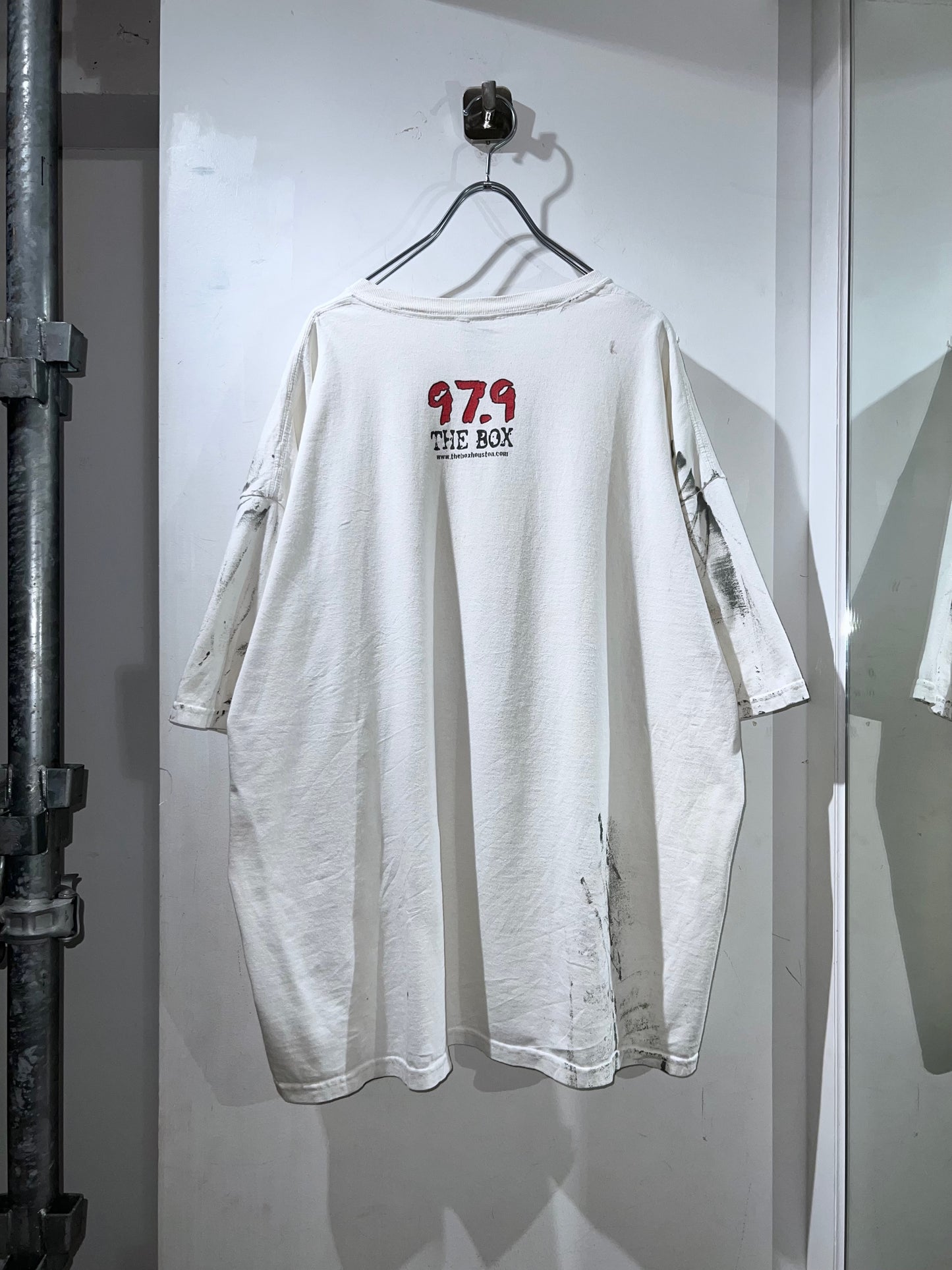 00s Vintage 97.9 The Box T-Shirt