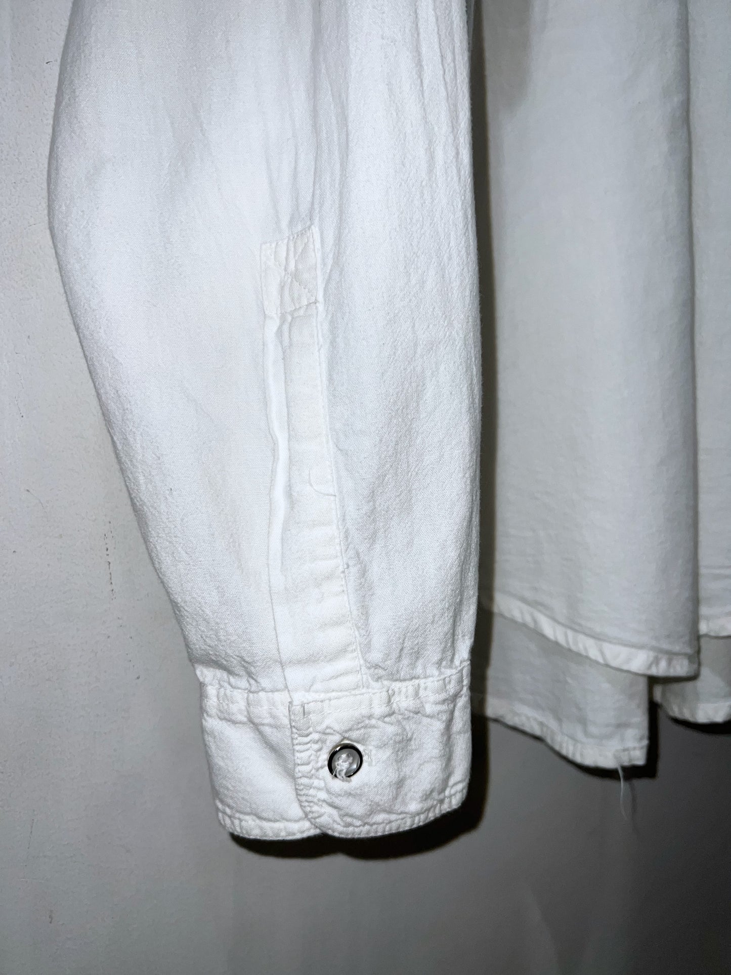 Perry Ellis Natural Cotton Design Shirt