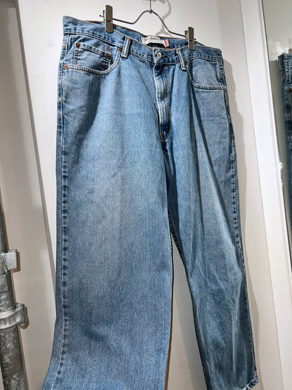 Levi's 550 Relaxed Fit Denim Pants