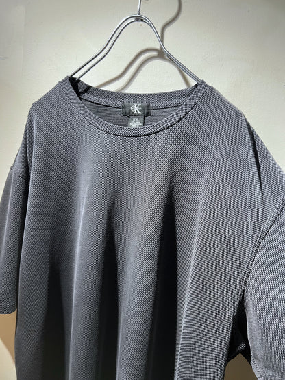 Calvin Klein Oversized Moisture Tee