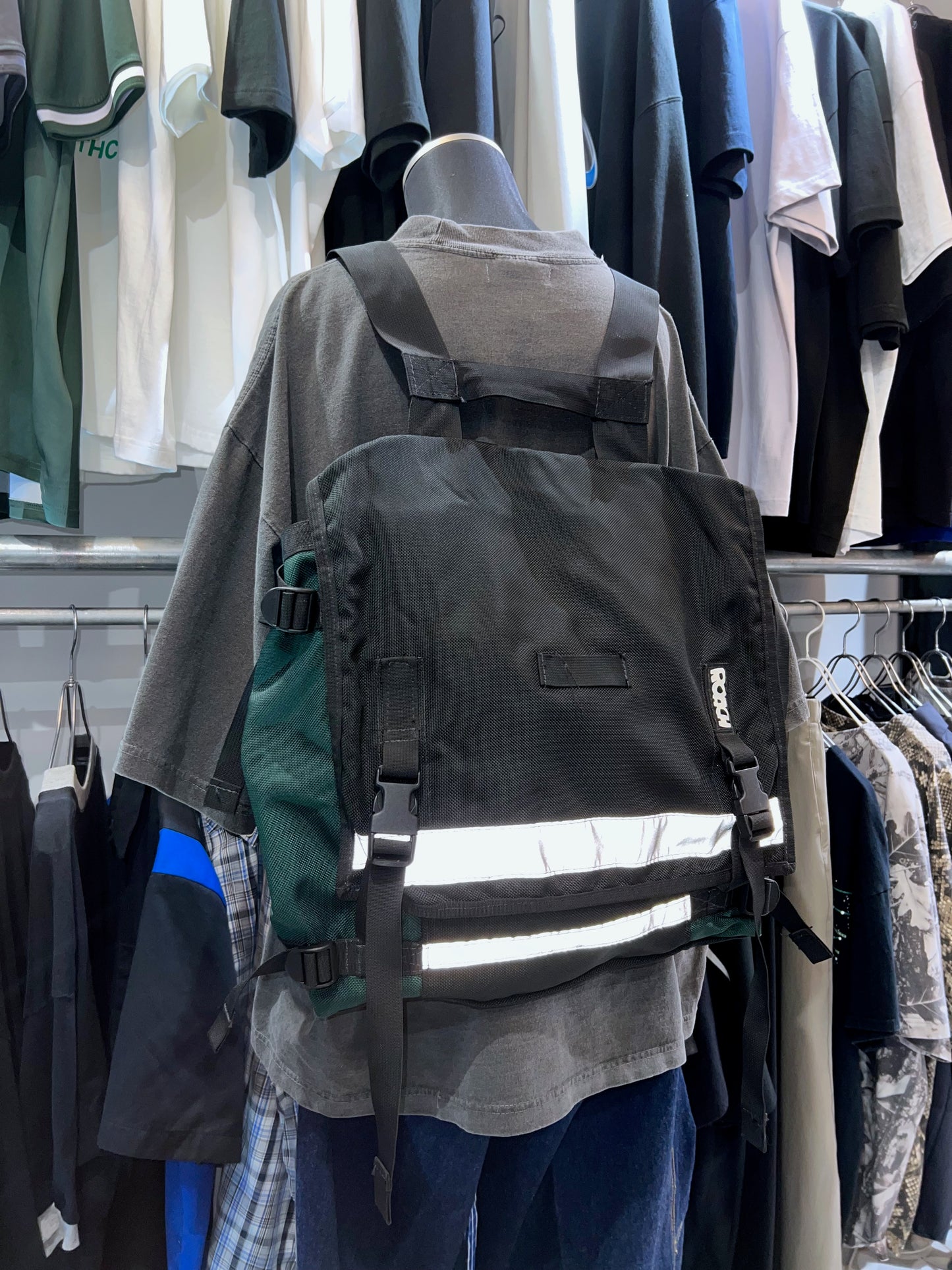 00s ROACH 2WayReflector Backpack