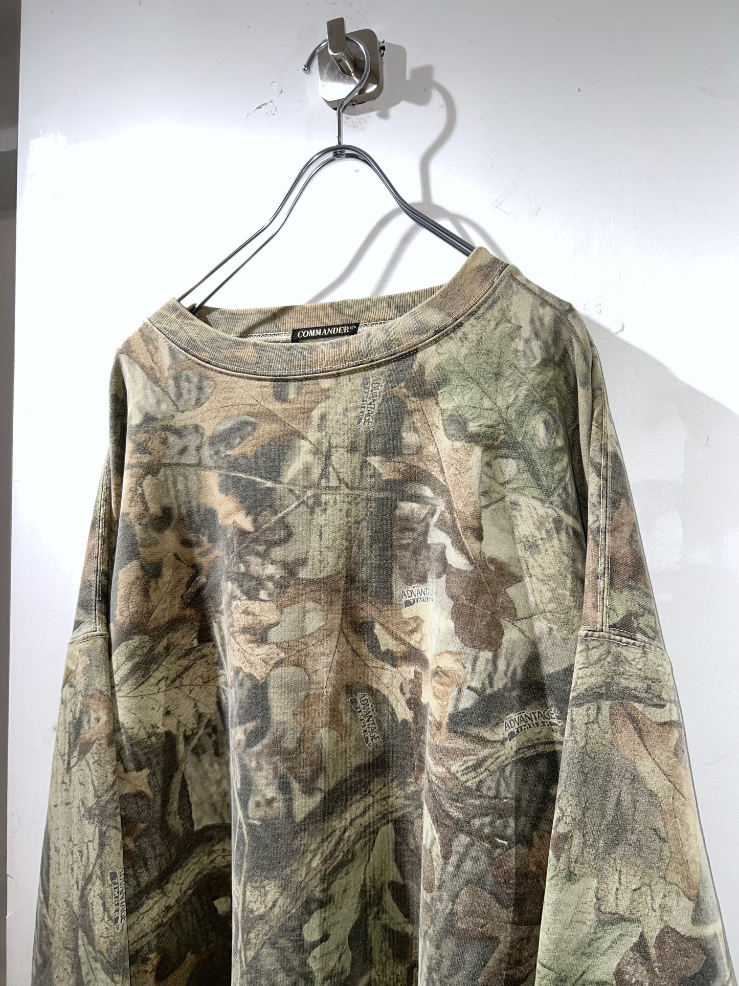 Commander Real Tree Camo Crewneck Sweat