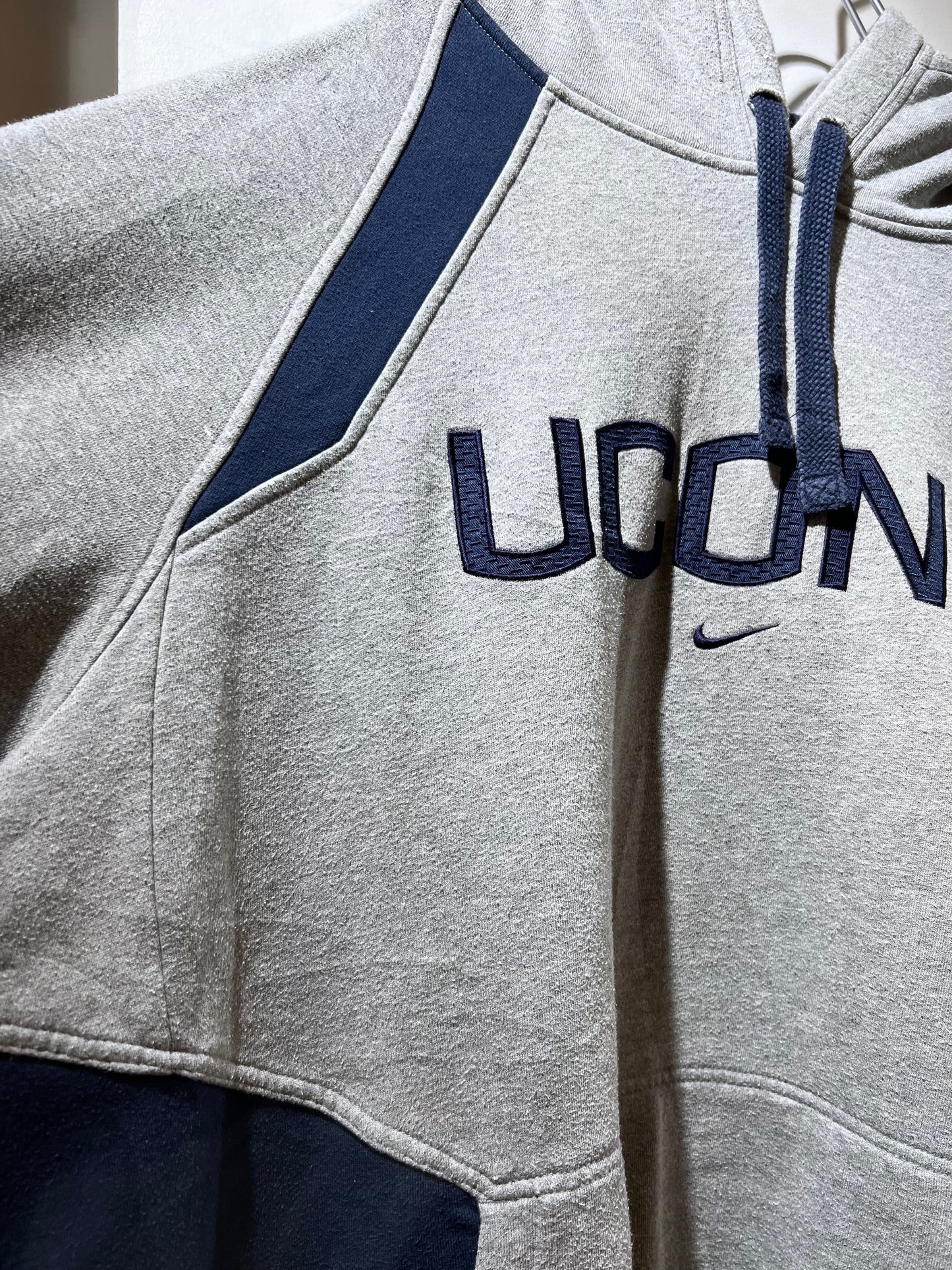 00s Nike Team "UConn" Hoodie