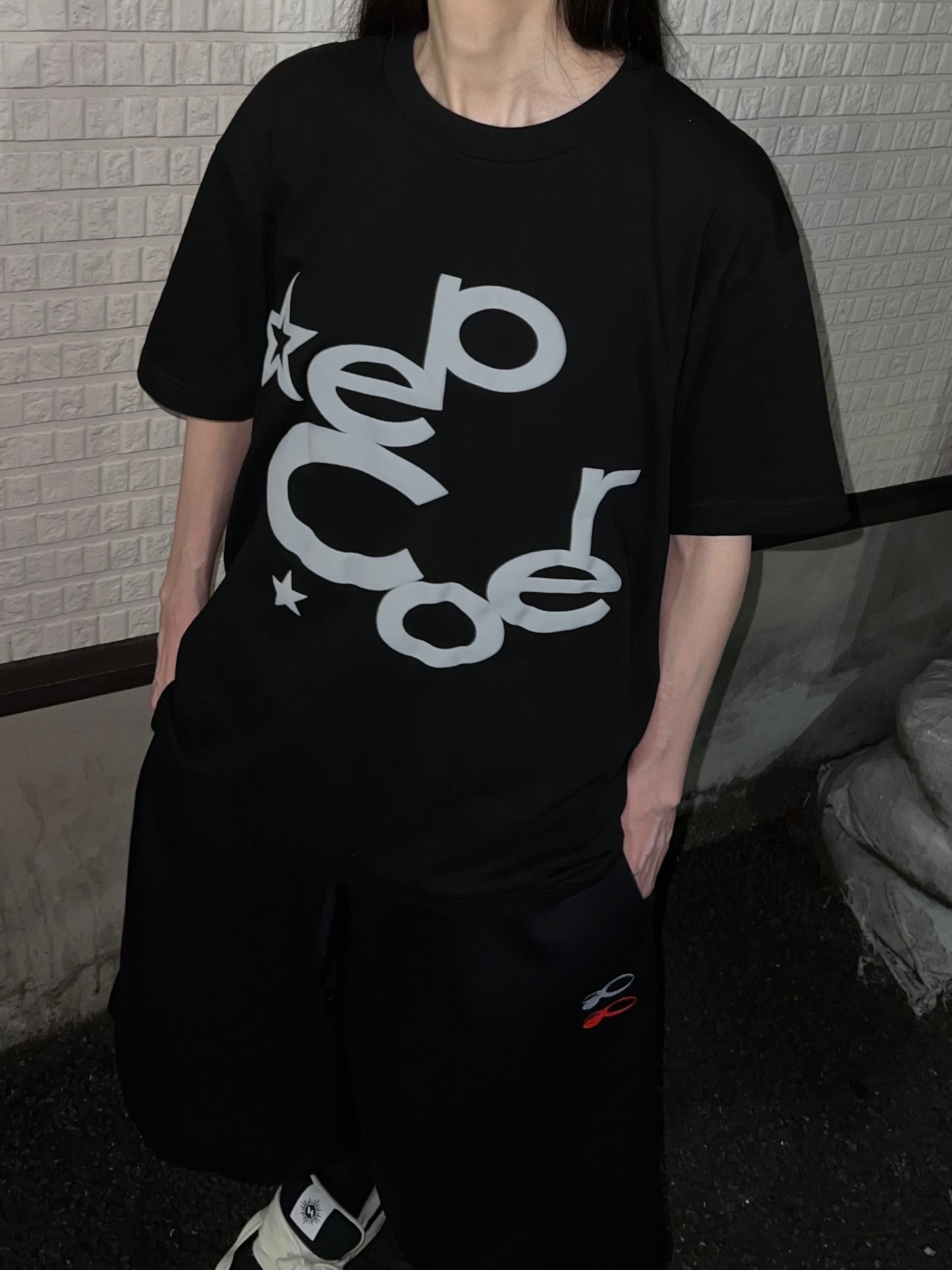 FOAM LOGO TEE (BLACK)