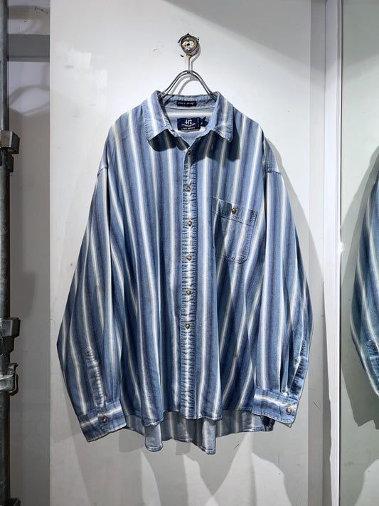 90s VAN HEUSEN 417 Shadow Striped Cotton Shirt
