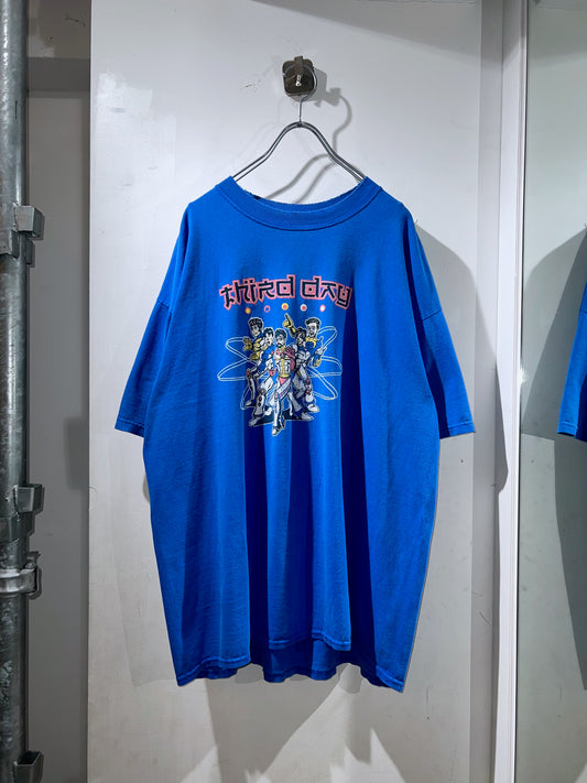 00s Vintage Third Day Atmic T-Shirt