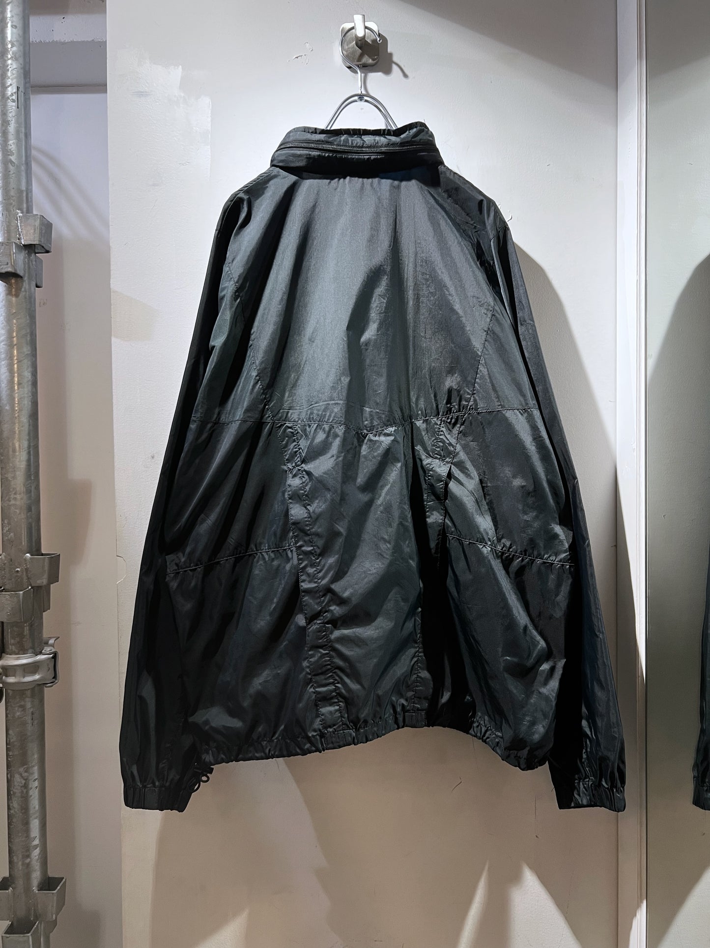 Old Nike Lightweight Nylon Boxy Jacket