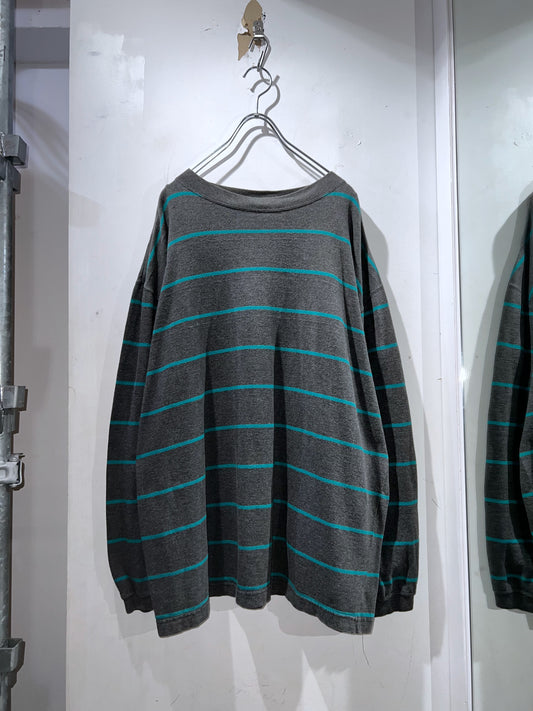 Old Van Heusen Striped L/S Tee
