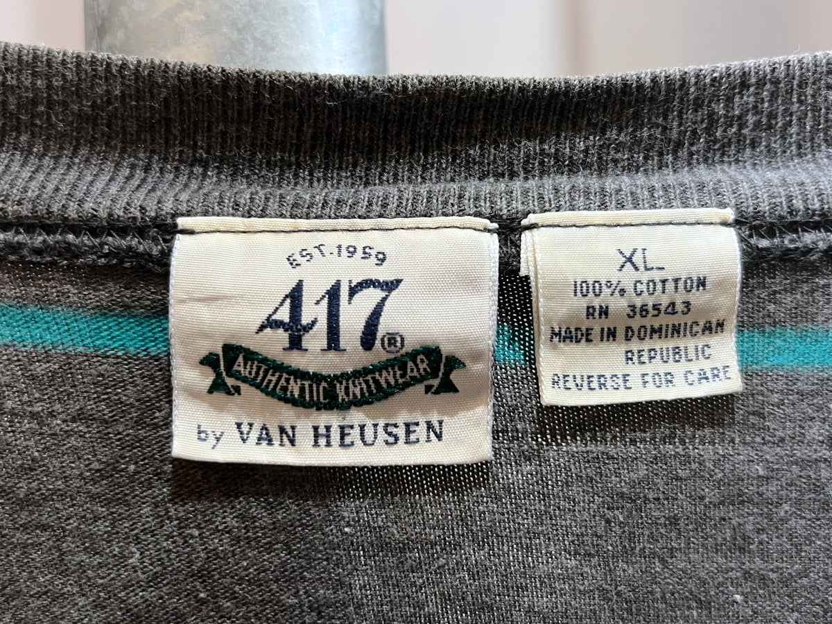 Old Van Heusen Striped L/S Tee