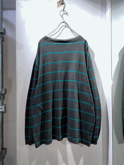Old Van Heusen Striped L/S Tee