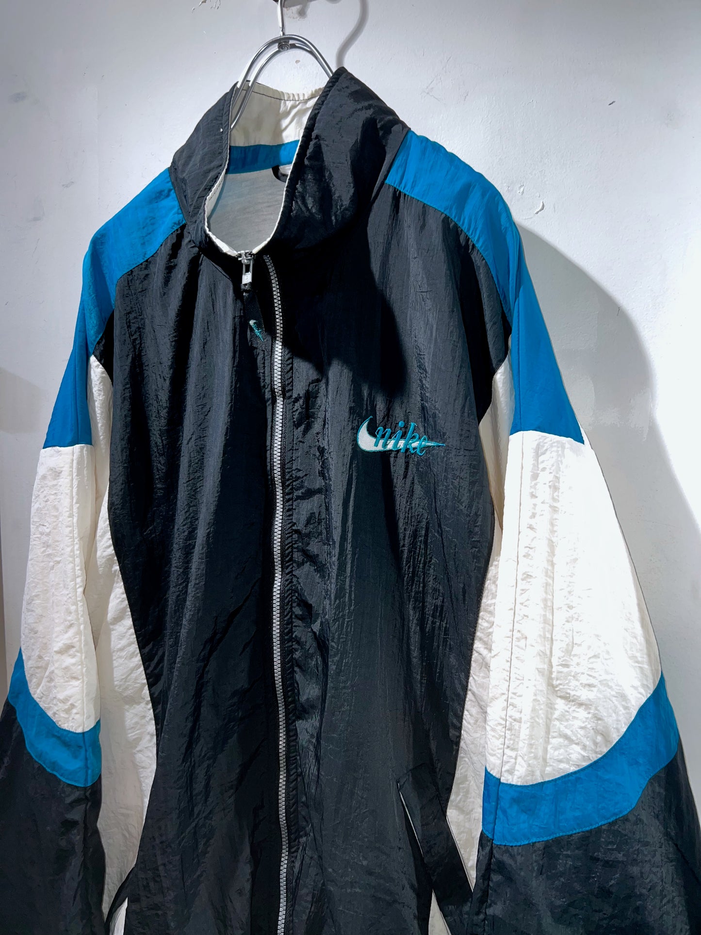 Old Nike Design Nylon Jacket