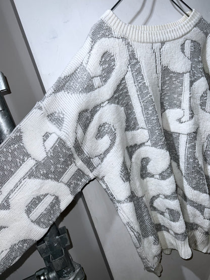 VIntage Koman  Pattern Sweater
