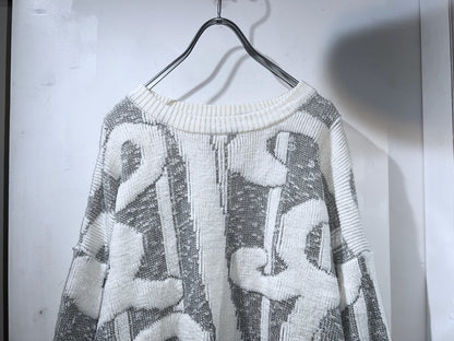 VIntage Koman  Pattern Sweater