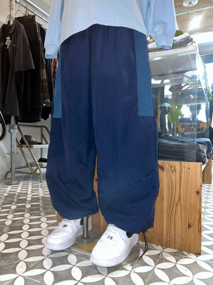 Old Nike Wideleg Nylon Pants