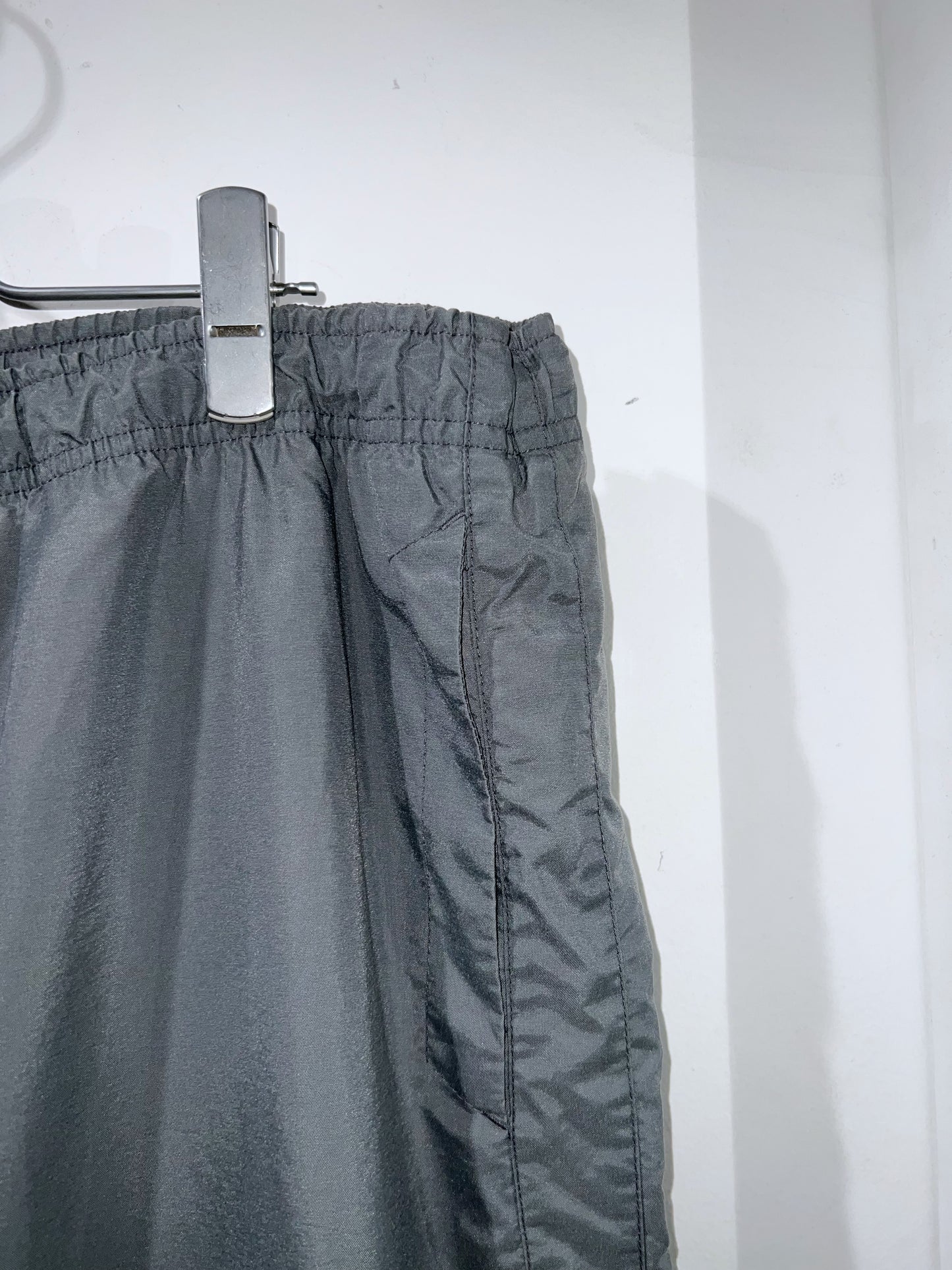 00s NIKE Grey Wideleg Nylon Pants