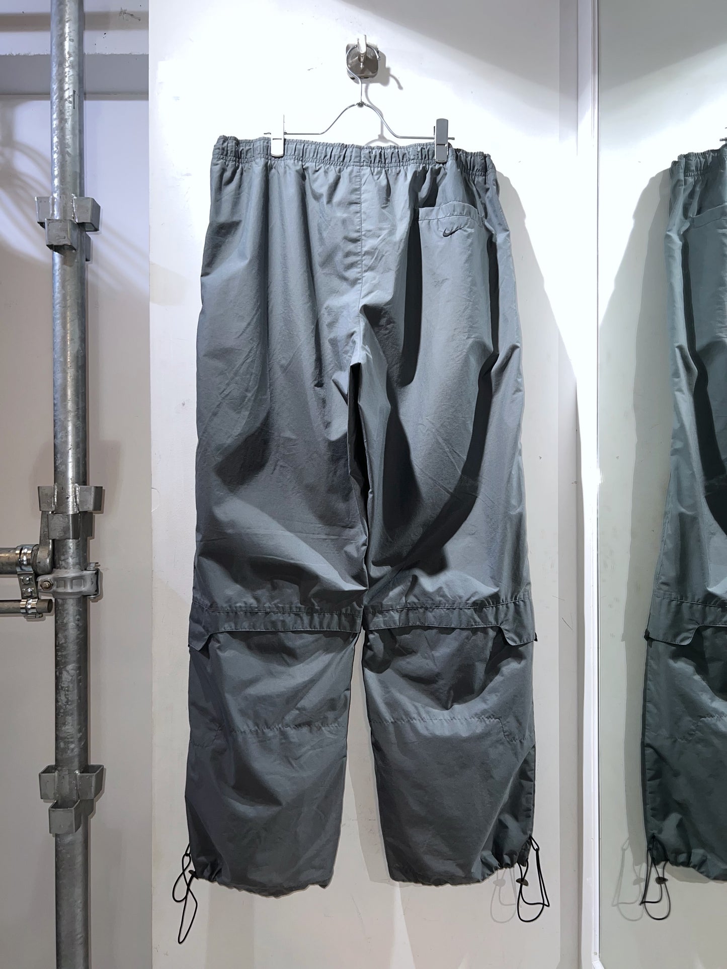 00s NIKE Grey Wideleg Nylon Pants