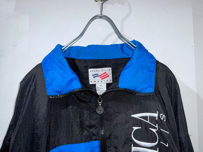 Vintage PERRY ELLIS Nylon Jacket