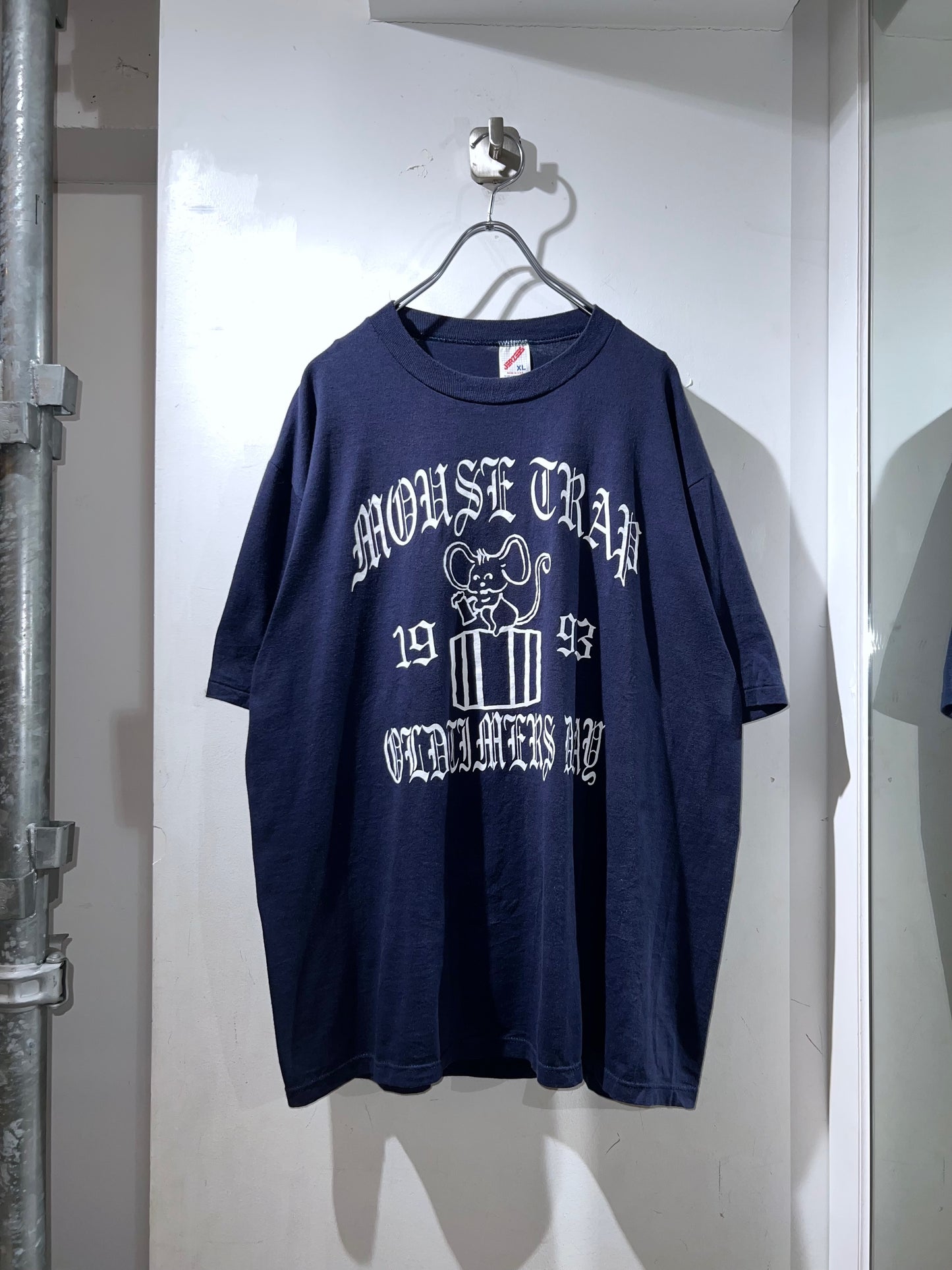 90s Vintage Mouse Trap Printed T-Shirt