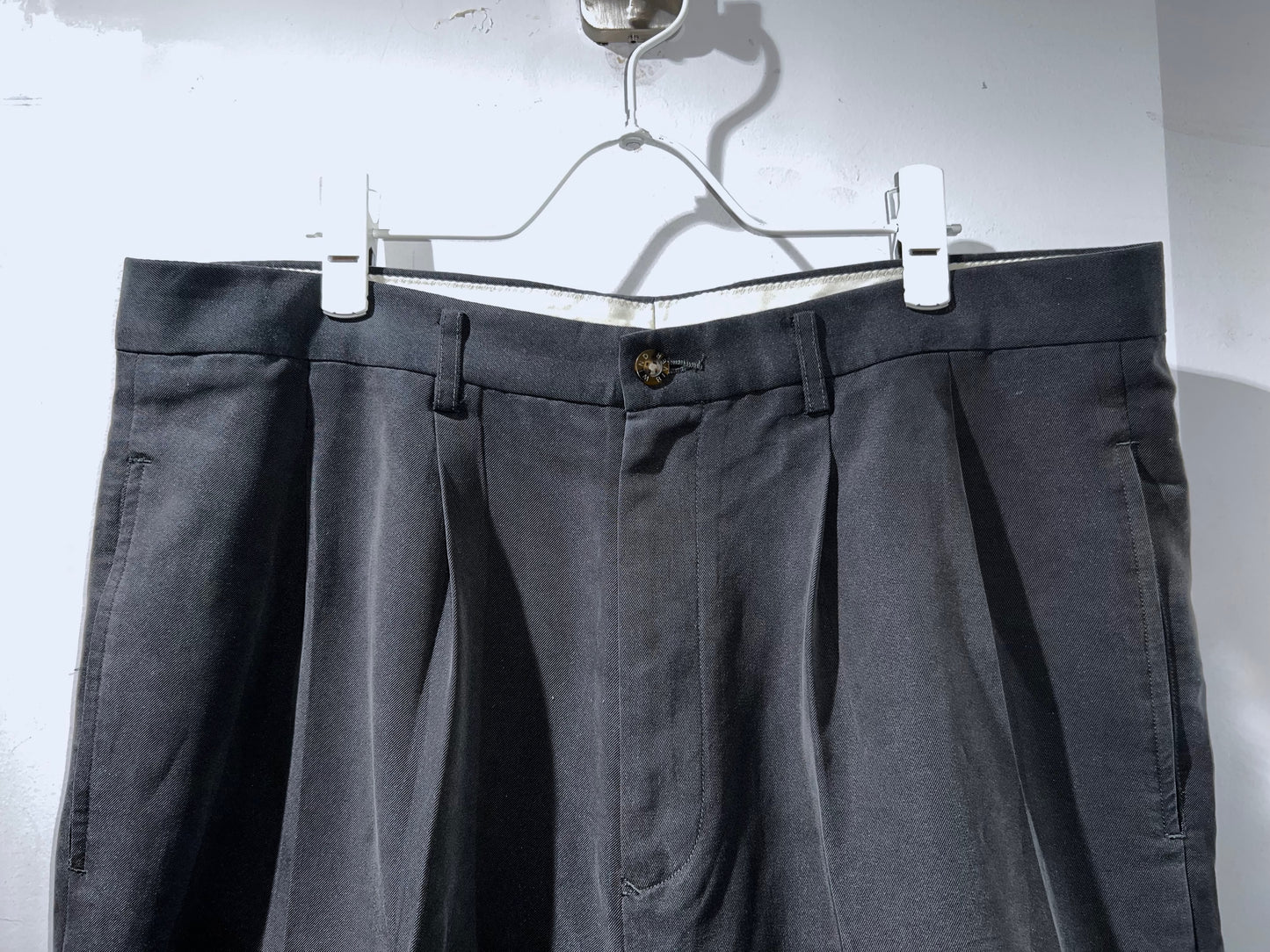 Vintage Widely Tuck Shorts