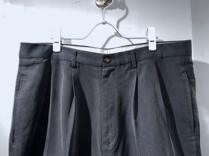 Vintage Widely Tuck Shorts