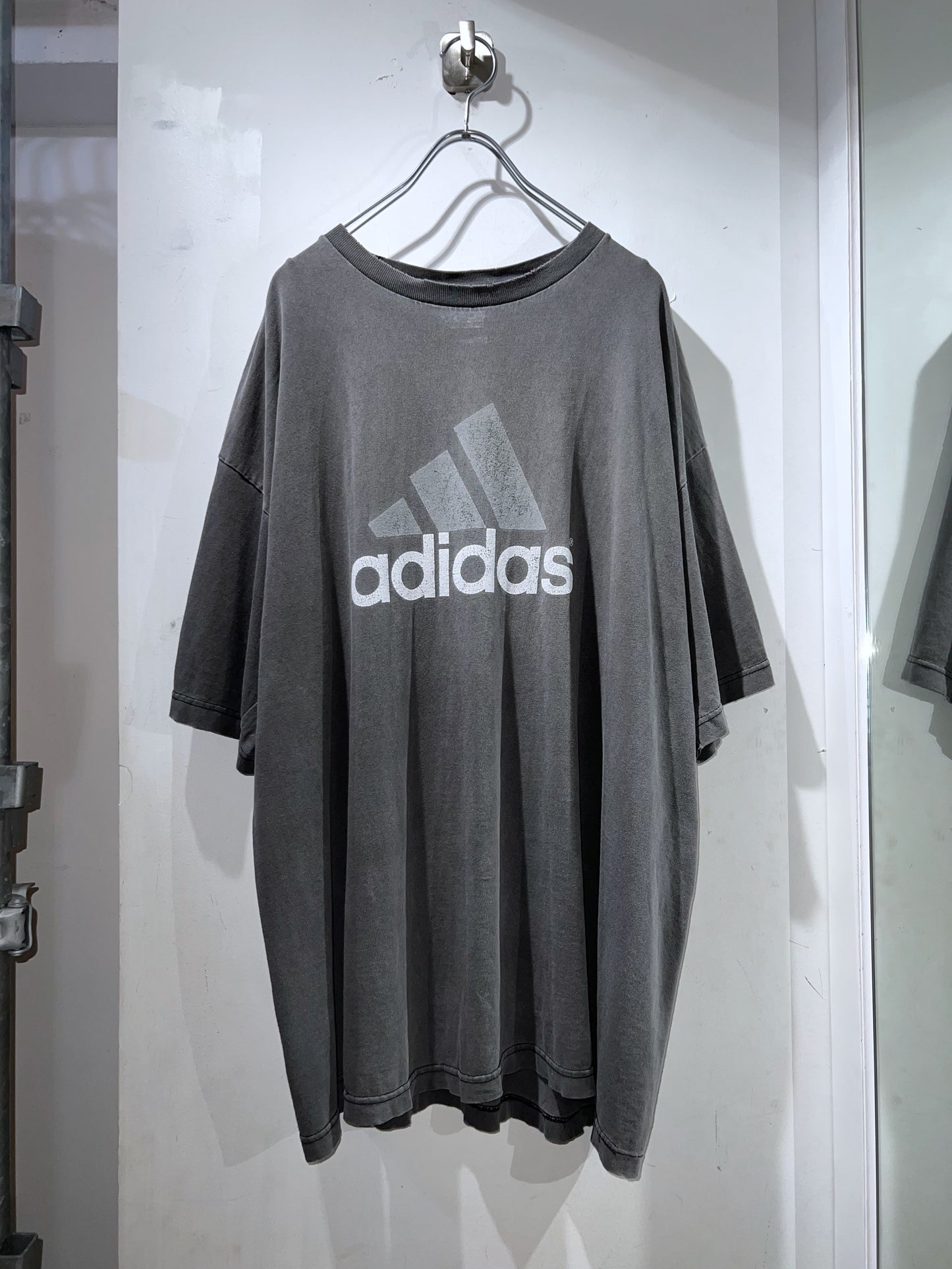 Old Adidas Sunfaded Tee