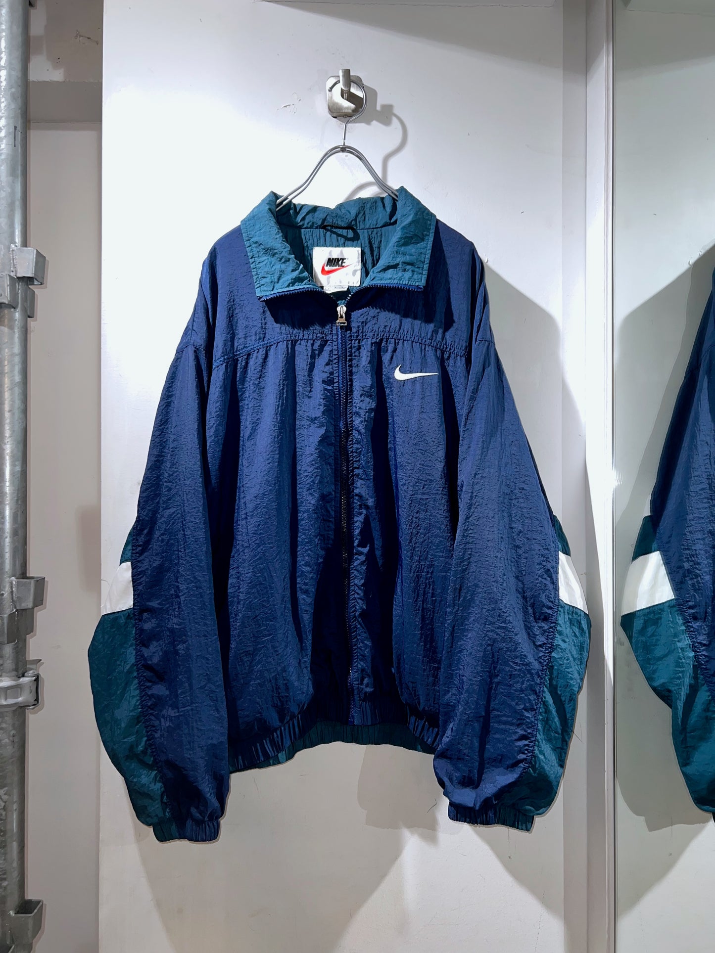 Old NIKE Nylon Jacket