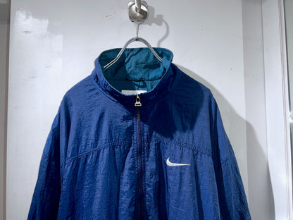 Old NIKE Nylon Jacket