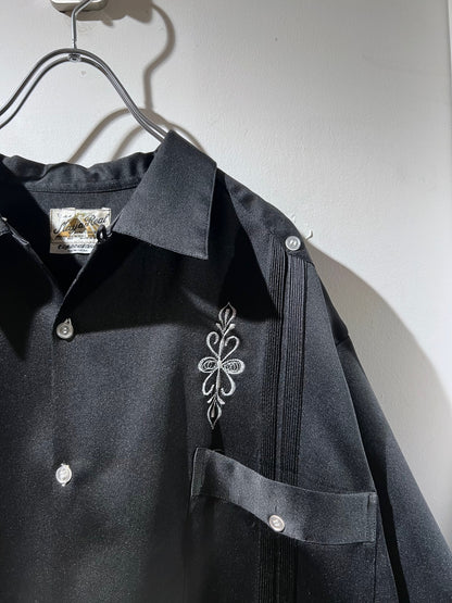 Vintage Embroidered Cuban Shirt