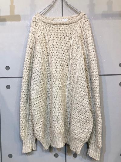 Old Design Wool Knit
